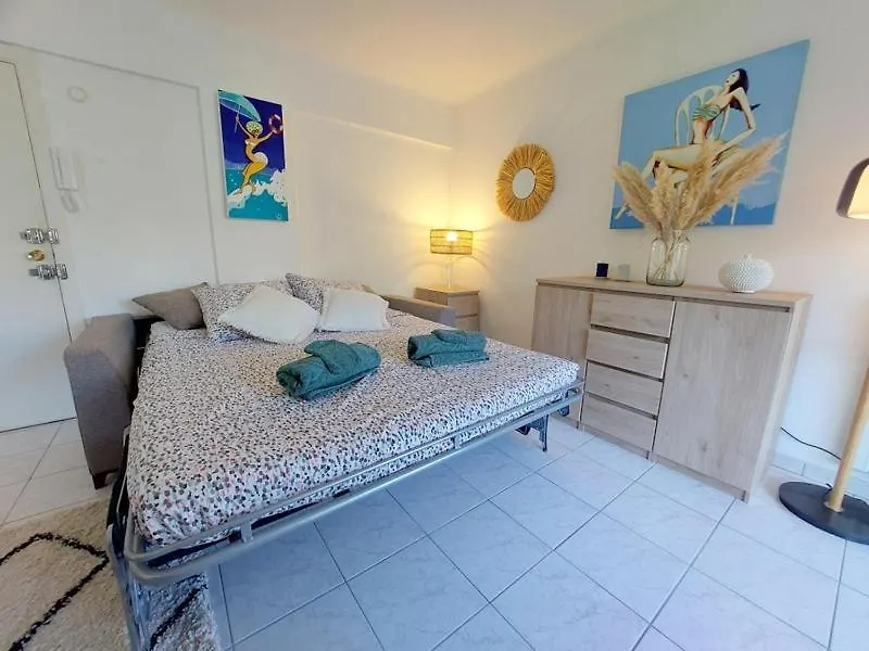 Studio Montrose Cannes - Axelle Loc'Appart 0*,